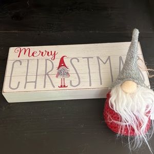Gnome & Merry Christmas Sign